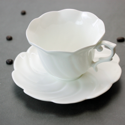 White bone china mug  with plate