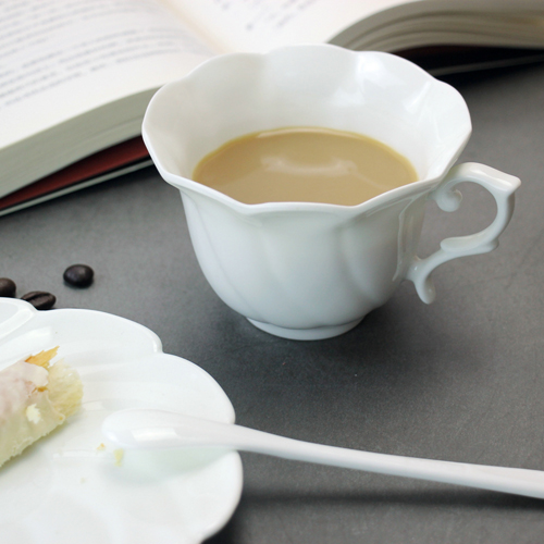 White bone china mug  with plate