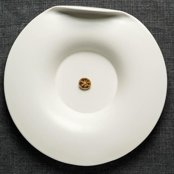 Creative Porcelain Dish