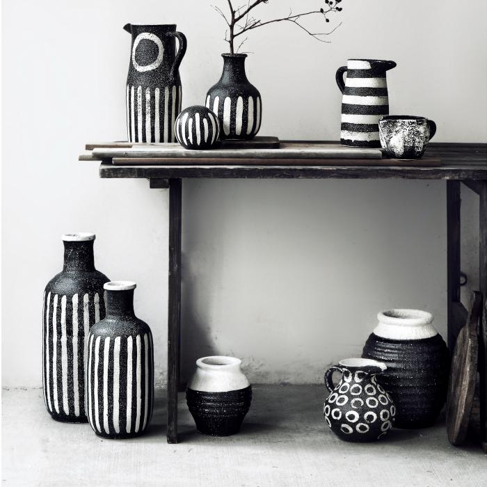 Black&White Line Designed  Coarse Pottery Sets