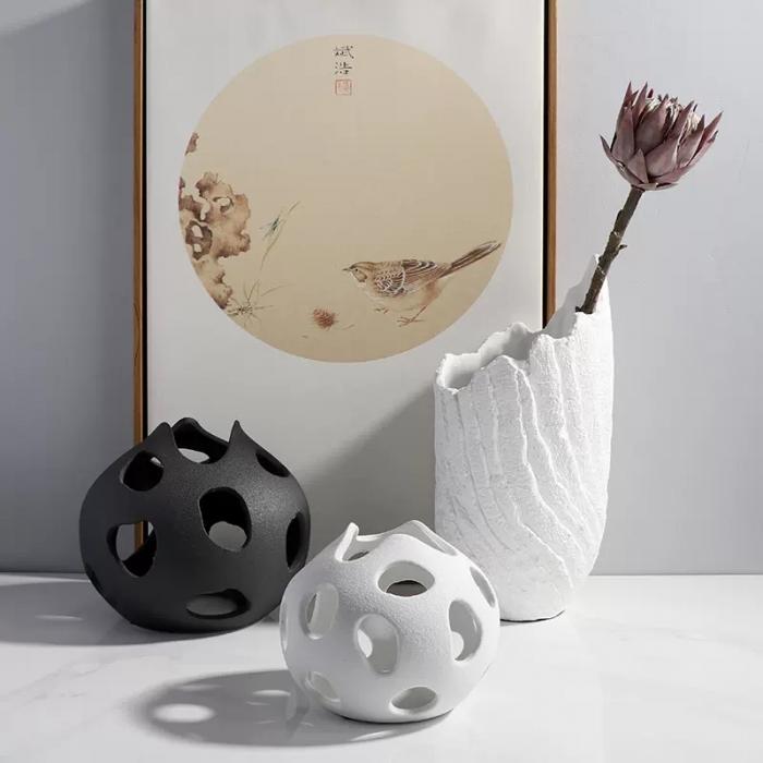 Creative Ceramic Hollow Ball-shaped  Table Decoration Sets