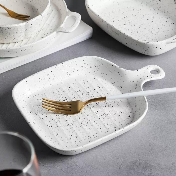 Tiny Spots Surface Porcelain  Cutlery Sets