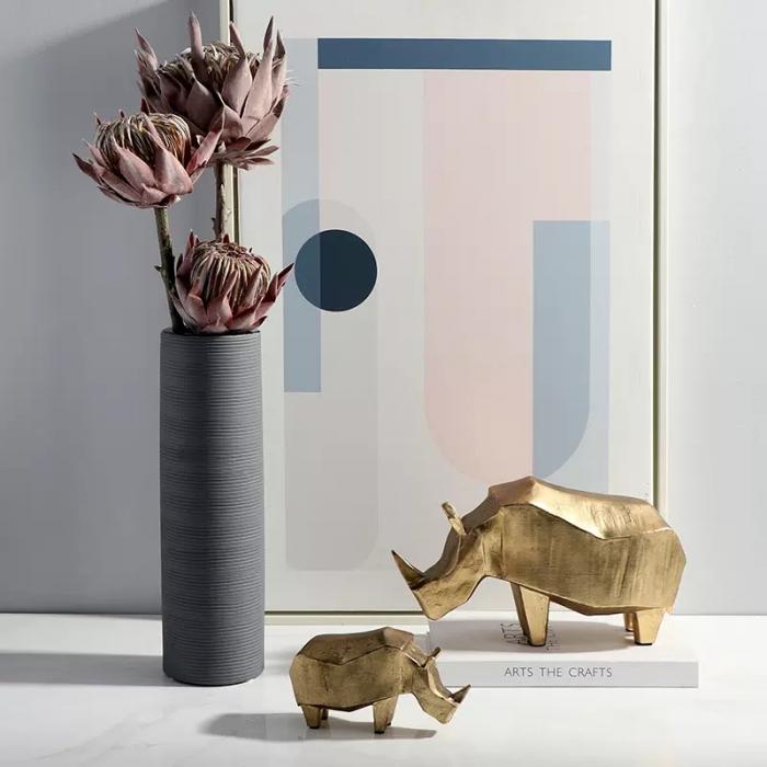 Resin Rhinoceros-Shaped  Tabletop Decoration