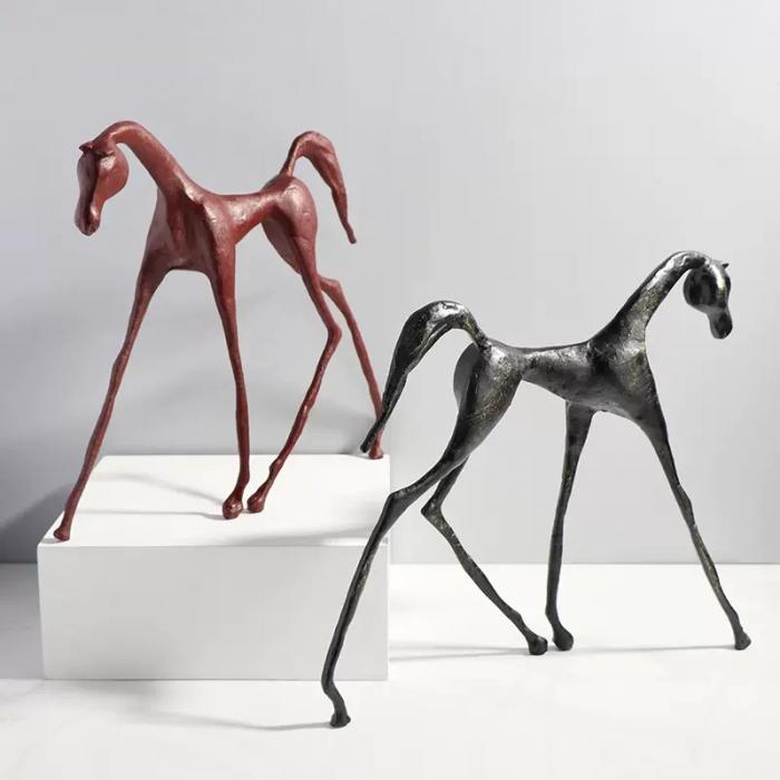 Alloy Horse-Shaped  Tabletop Decoration