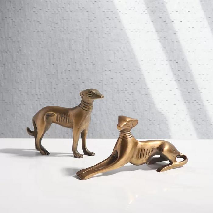 Iron Dog-Shaped  Tabletop Decoration