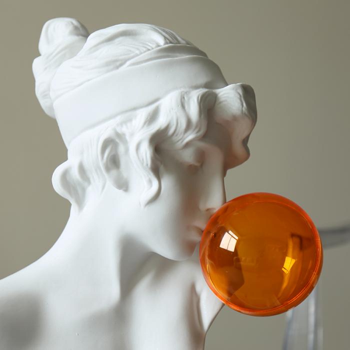 Resin Figurines of  Girl Blowing Bubbles