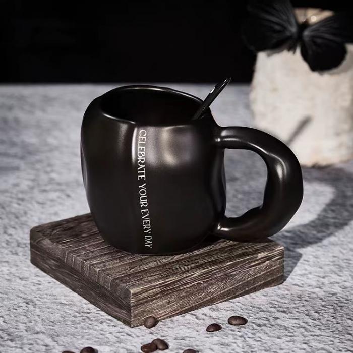 Ceramic Wavy Appearance White&Black  Mugs