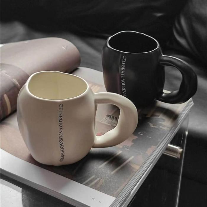 Ceramic Wavy Appearance White&Black  Mugs