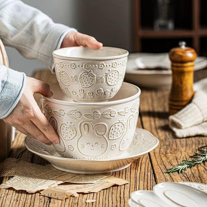 Relief Ceramic Japanese-style Cultery Set